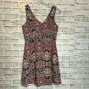One Clothing V neck dress‎ for summer size Small multi color excellent condition